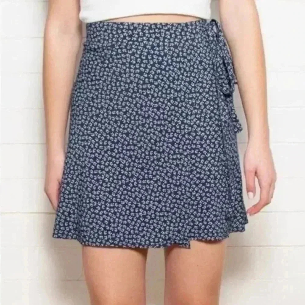 Brandy Melville navy wrap skirt